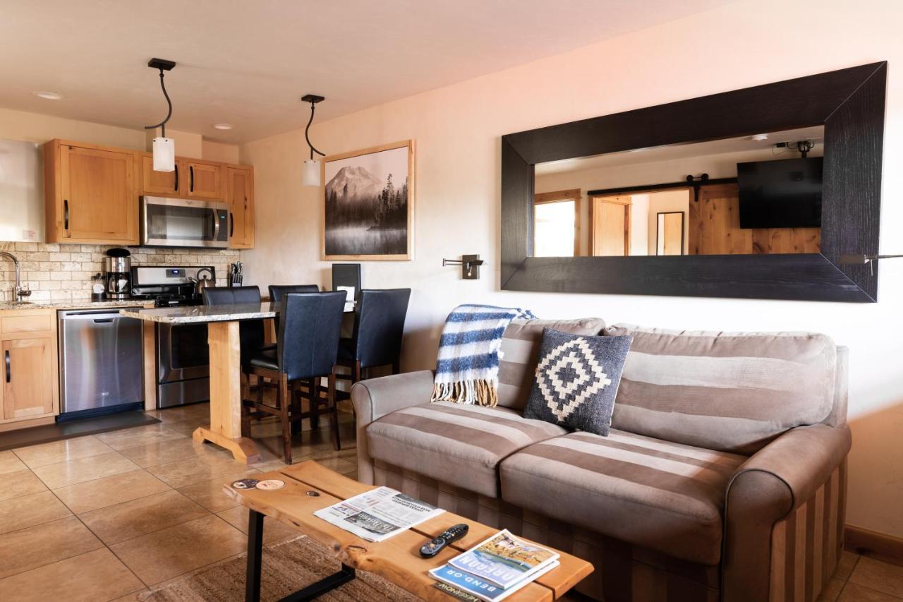 Wall Street Suites Бенд Экстерьер фото