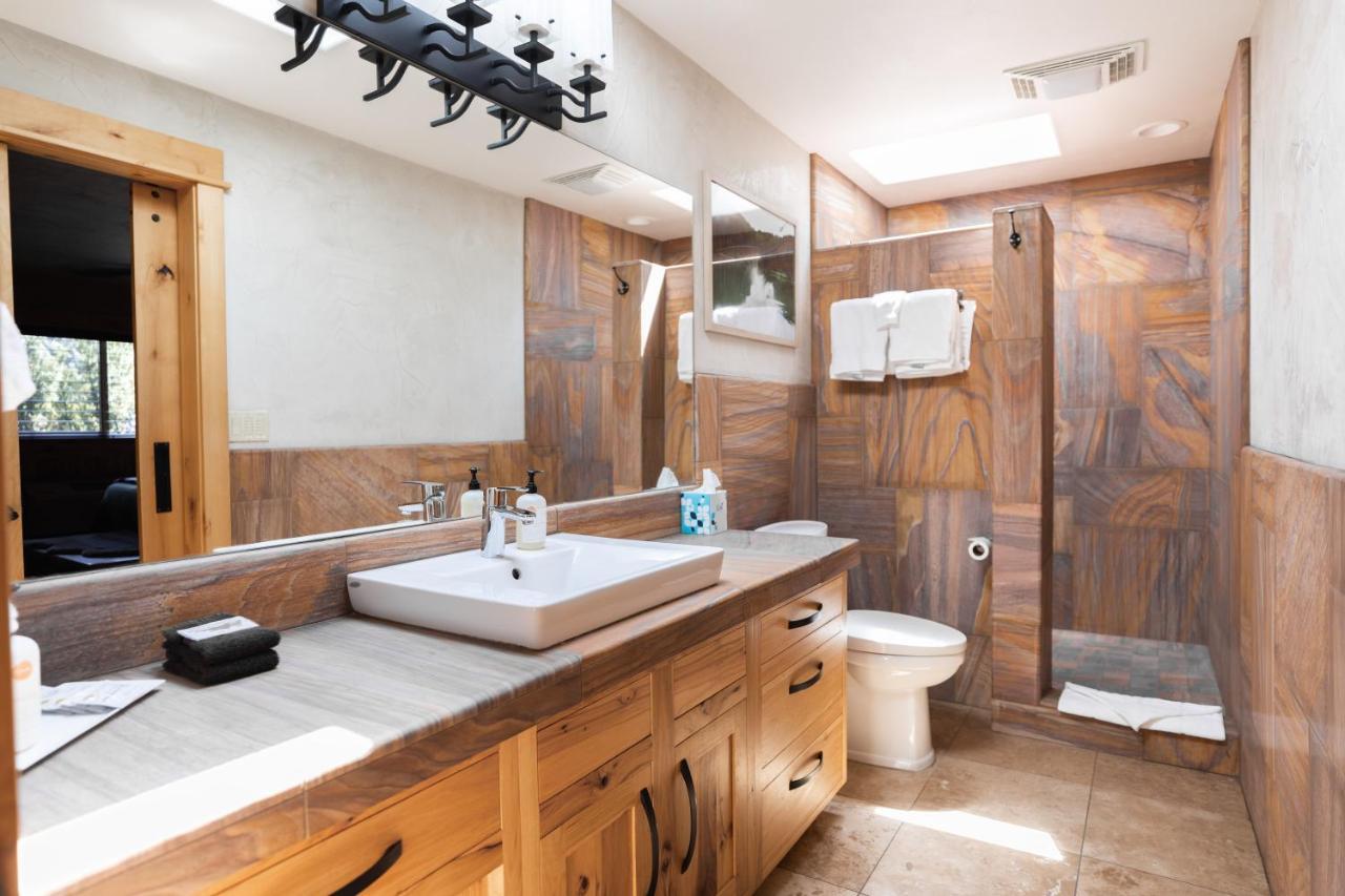 Wall Street Suites Бенд Экстерьер фото