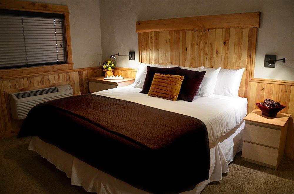 Wall Street Suites Бенд Экстерьер фото