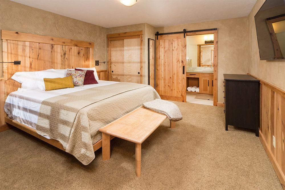 Wall Street Suites Бенд Экстерьер фото