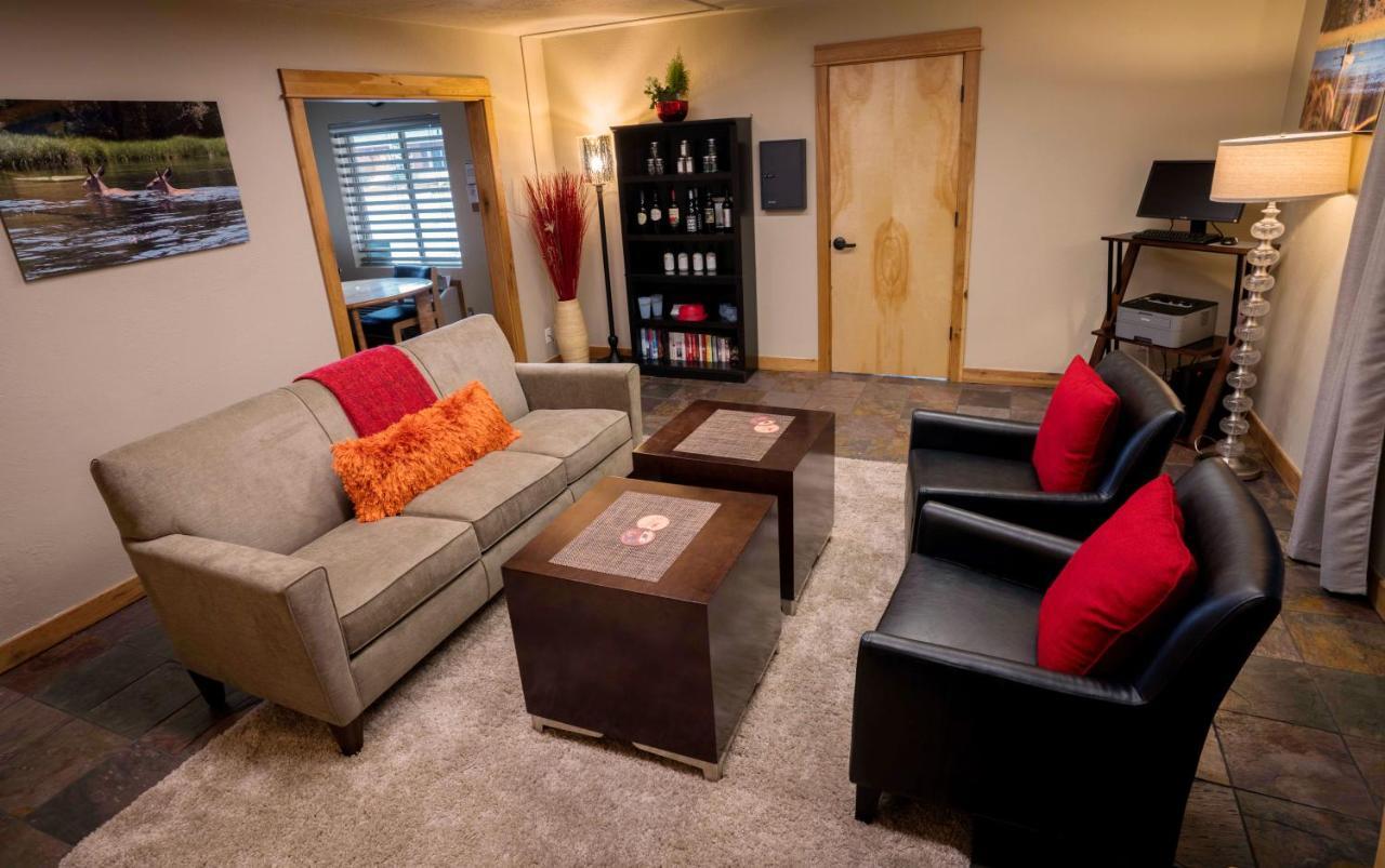 Wall Street Suites Бенд Экстерьер фото